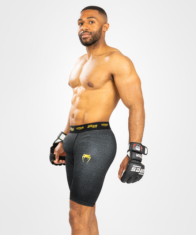 Shorts de Vale Tudo Venum x Ares – Noir/Or