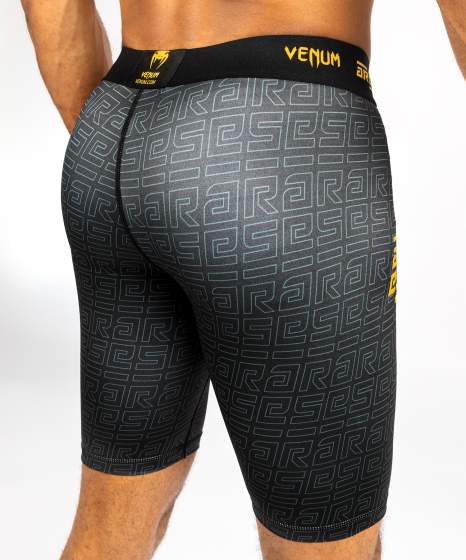 Shorts de Vale Tudo Venum x Ares – Noir/Or