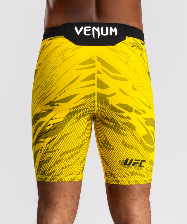 Venum UFC Vale Tudo Fight Night Fusion Shorts – Gelb