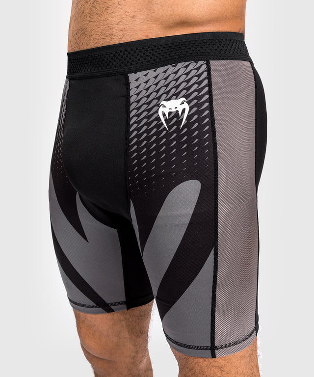 Pantaloncini a compressione Venum Attack – Nero/Grigio