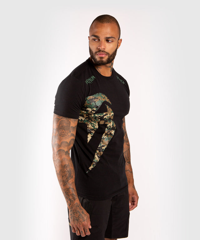 T-shirt Venum Giant – Nero/Camo