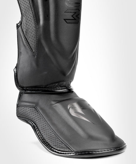 Venum Schienbeinschoner Kickboks Elite Evo – Schwarz/Schwarz