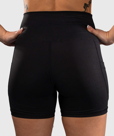 Pantaloncini da ciclismo da donna Venum Essential – Nero