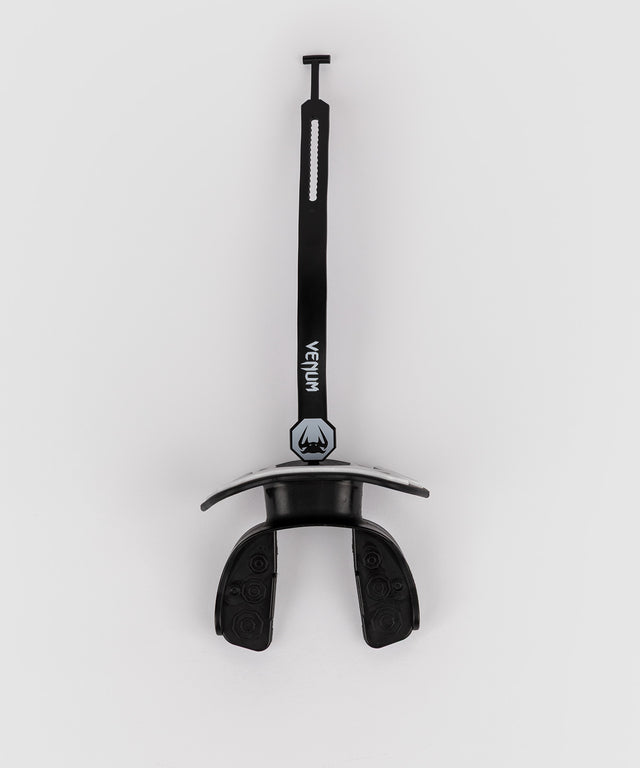 Protector bucal Venum Elite – Negro/Blanco