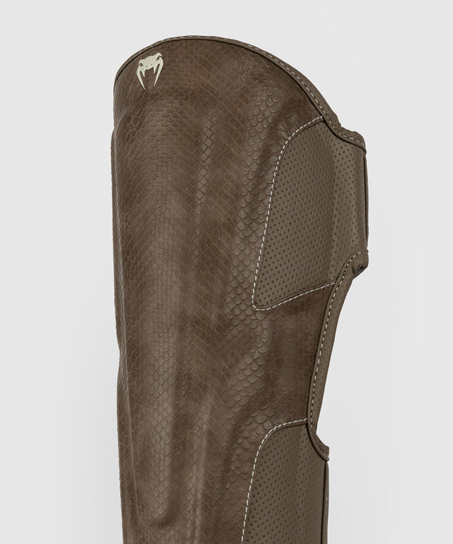 Venum Skinnebensbeskyttere Impact Evo Scales - Brun