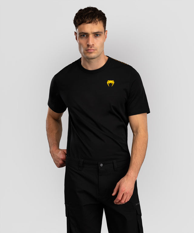 T-shirt Venum Quetzal Fury – Preto/Vermelho