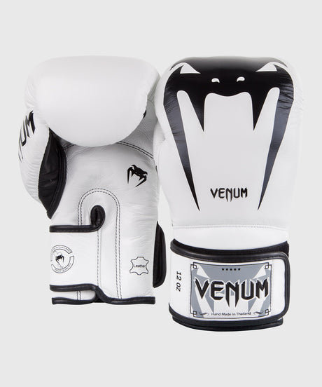 Mănuși de box Venum Giant 3.0 – Alb/Negru