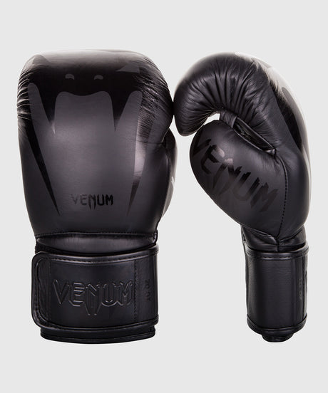 Mănuși de box Venum Giant 3.0 – Negru