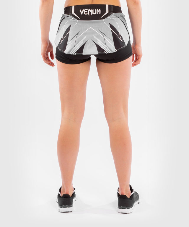 Calções de MMA Venum UFC Authentic Fight Night – Branco