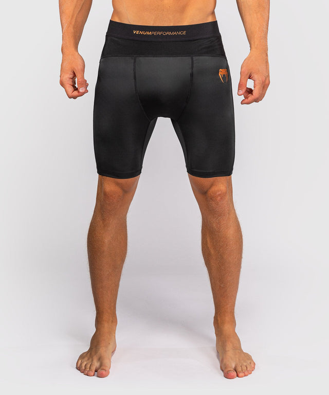 Calções de compressão Venum G-Fit Revolution G-Fit Vale Tudo – Preto/Cobre