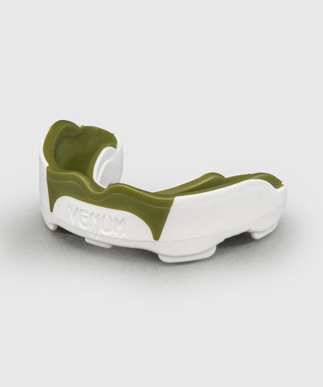 Protetor bucal Venum Predator – Branco/Caqui