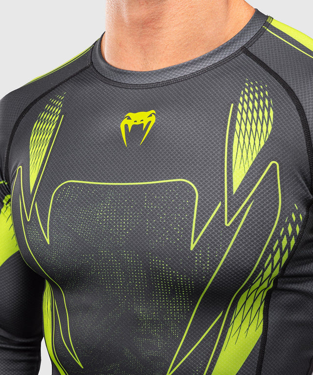 Rashguard Venum Amazonia Reborn Maniche Lunghe - Nero/Verde