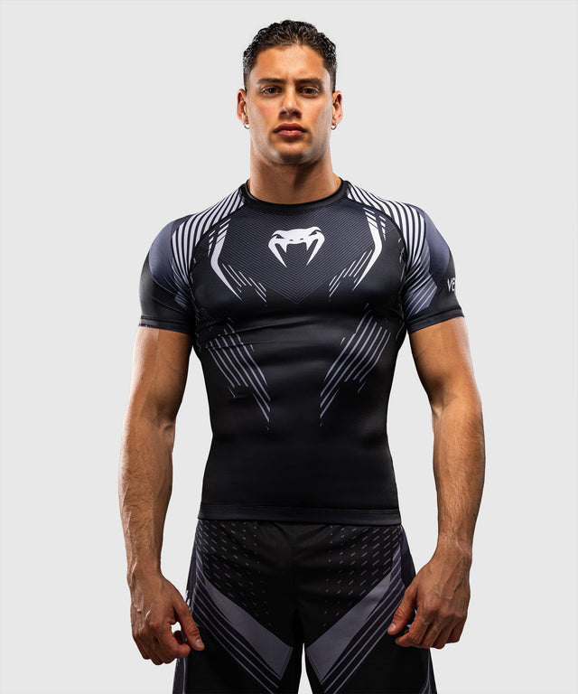 Rashguard Venum No-Gi 6.0 Maniche Corte – Nero/Bianco