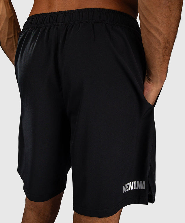 Pantaloni scurți de antrenament Venum Contender – Negru/Argintiu