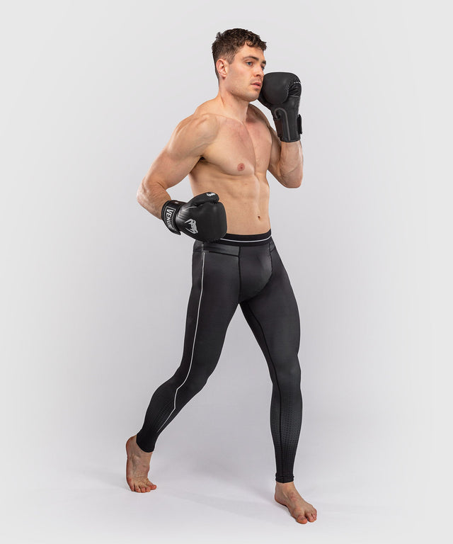 Shorts de compression Venum Stealth – Noir/Blanc