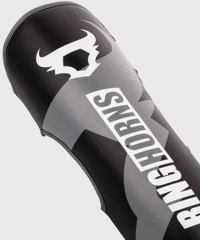 Espinilleras Ringhorns Charger – Negro