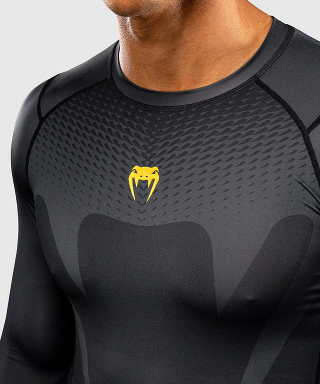 Rashguard Venum Attack – Černý/Zlatý