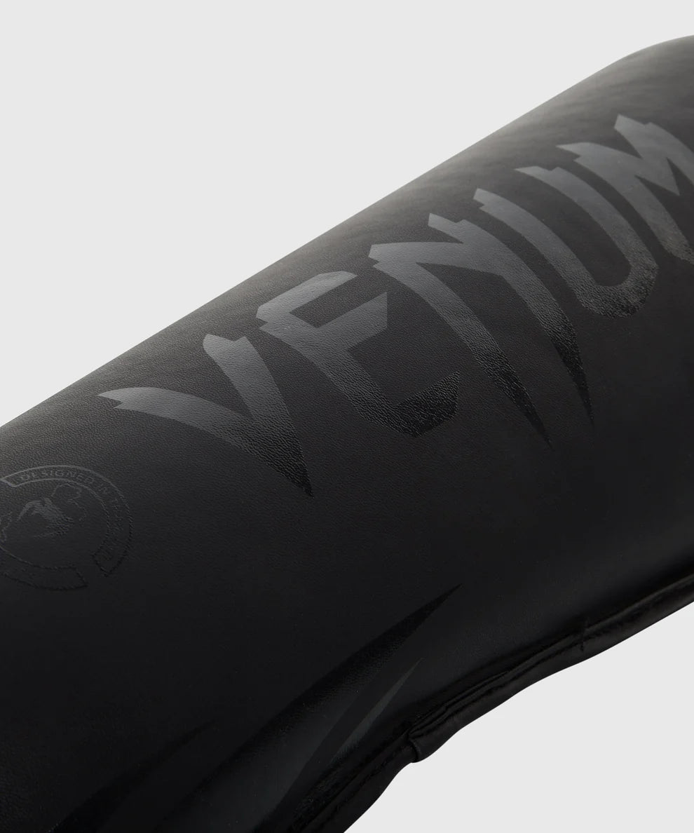 Chrániče holení Venum Challenger – Černé/Černé