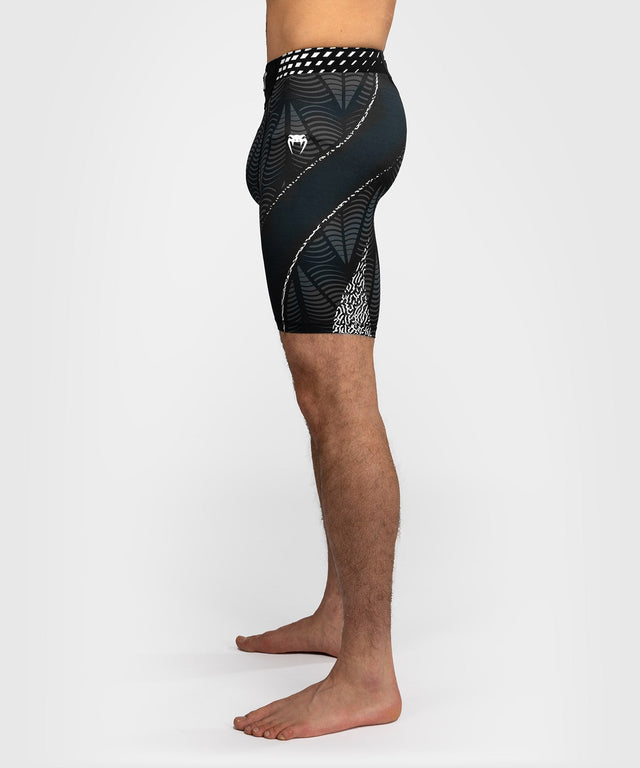 Pantaloni scurți MMA Venum UFC Zenith – Negru