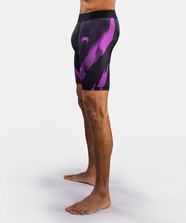 Pantaloni scurți de compresie Venum No-Gi 6.0 – Negru/Mov