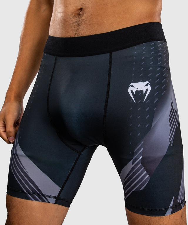 Shorts de compression Venum No-Gi 6.0 – Noir/Blanc
