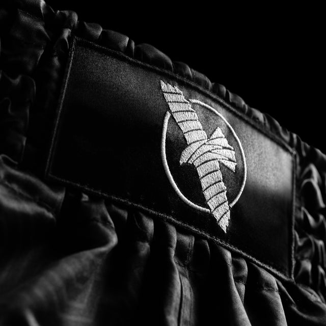 Hayabusa Muay Thai-shorts Core – Svart