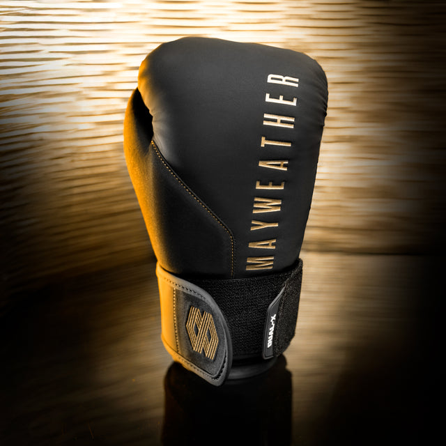 Mănuși de box Hayabusa x Mayweather Champ – Negru/Auriu