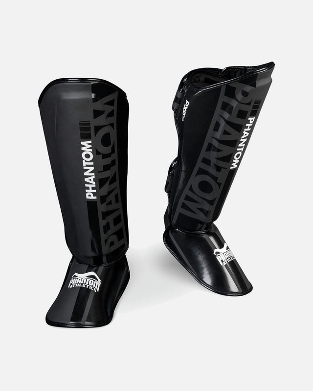 Ochraniacze na piszczele Phantom Athletics APEX Striking – Czarne