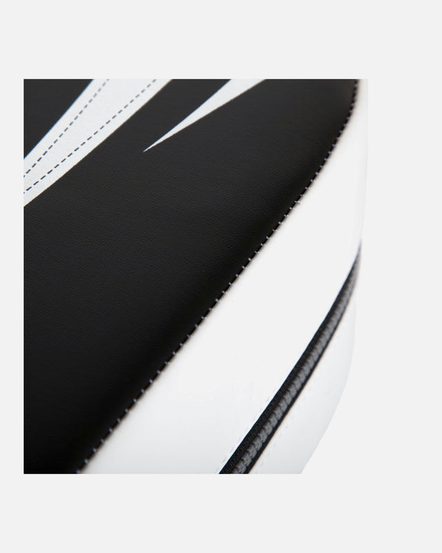 Paos de boxeo Venum Absolute – Negro/Blanco