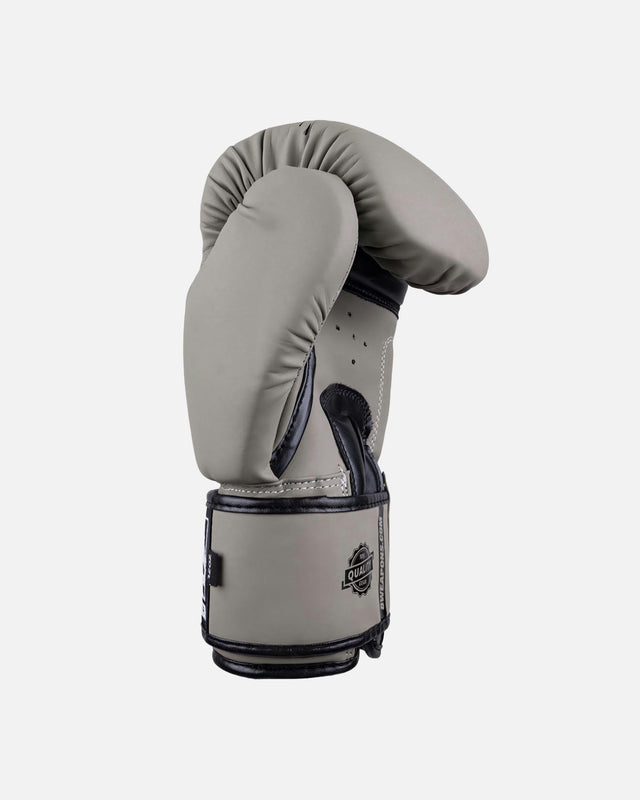 8 WEAPONS Boxningshandskar Unlimited 2.0 – Sand/Svart