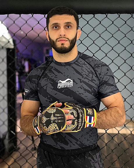 Luvas de MMA Phantom Athletics Sparring Muay Thai – Preto/Ouro