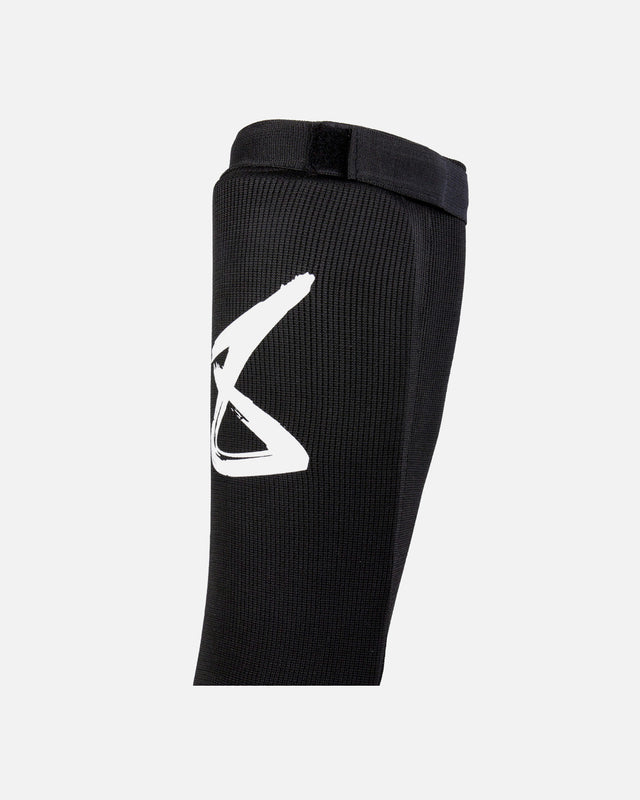 Espinilleras 8 WEAPONS S8 – Negro