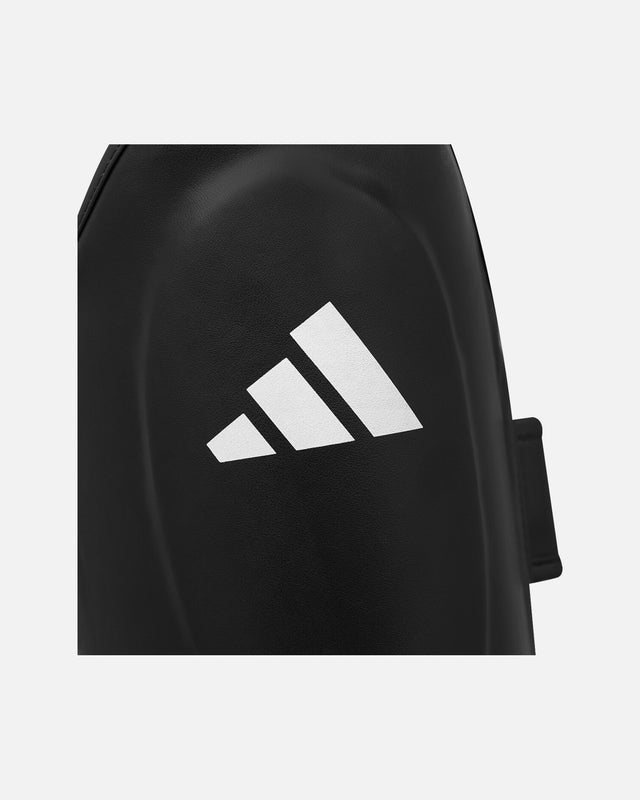 Caneleiras Adidas Speed Thai Shin-n-Step – Preto/Branco