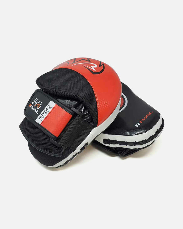 Thajské lapy Rival Fitness+ RPM7 – Černé/Červené