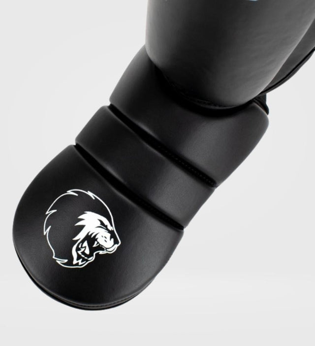 Super Pro Kickboks Skinnebensbeskyttere Protector - Sort/Hvid - Skinnebensbeskyttere