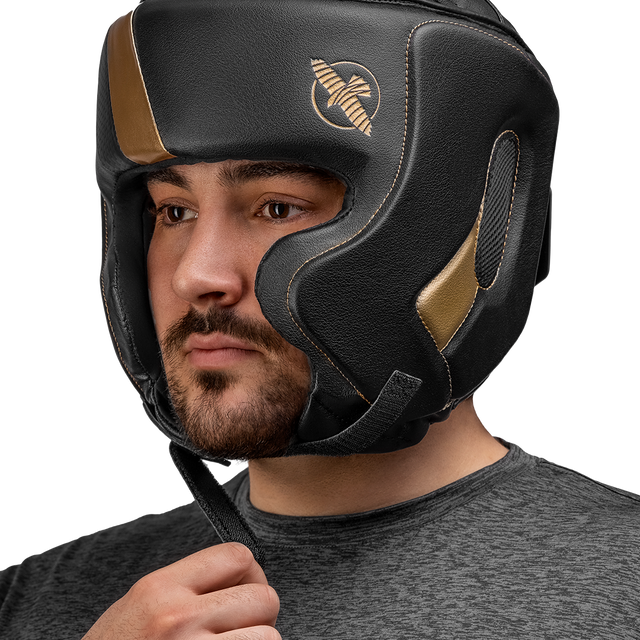 Hayabusa Hoofdbeschermer T3 met wang bescherming - Zwart/Goud