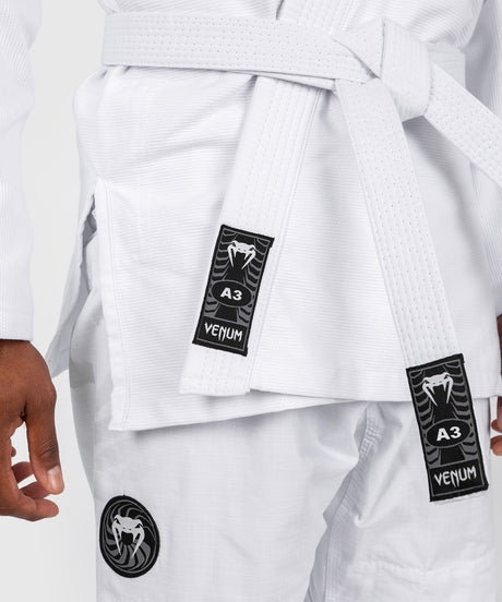 Venum BJJ Gi First - Branco - incl. cinto branco - Kimonos de BJJ