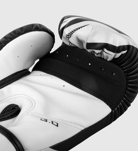 Luvas de boxe Venum Challenger 3.0 – Preto/Branco