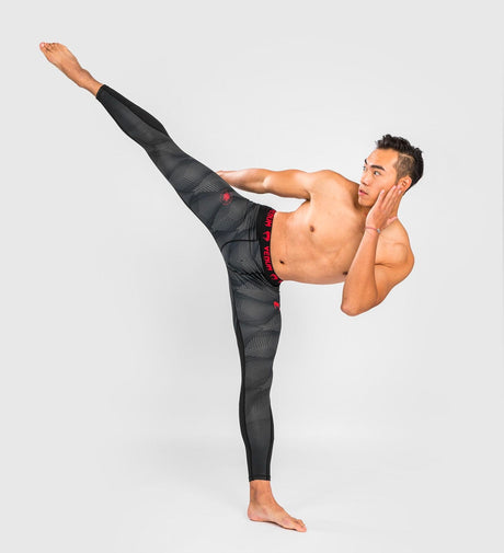 Venum Spats Phantom – Černé/Šedé/Červené – Spats